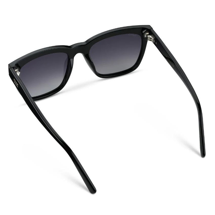 Wear Me Pro Dakota Sunglasses | Glossy Black Frame / Black Gradient Lens