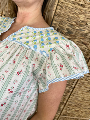 He Loves Me, He Loves Me Not Top