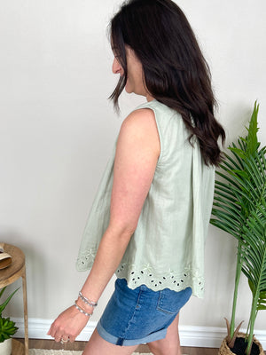 Betty D Top