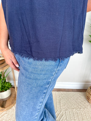 Bright Blooms Top | Navy