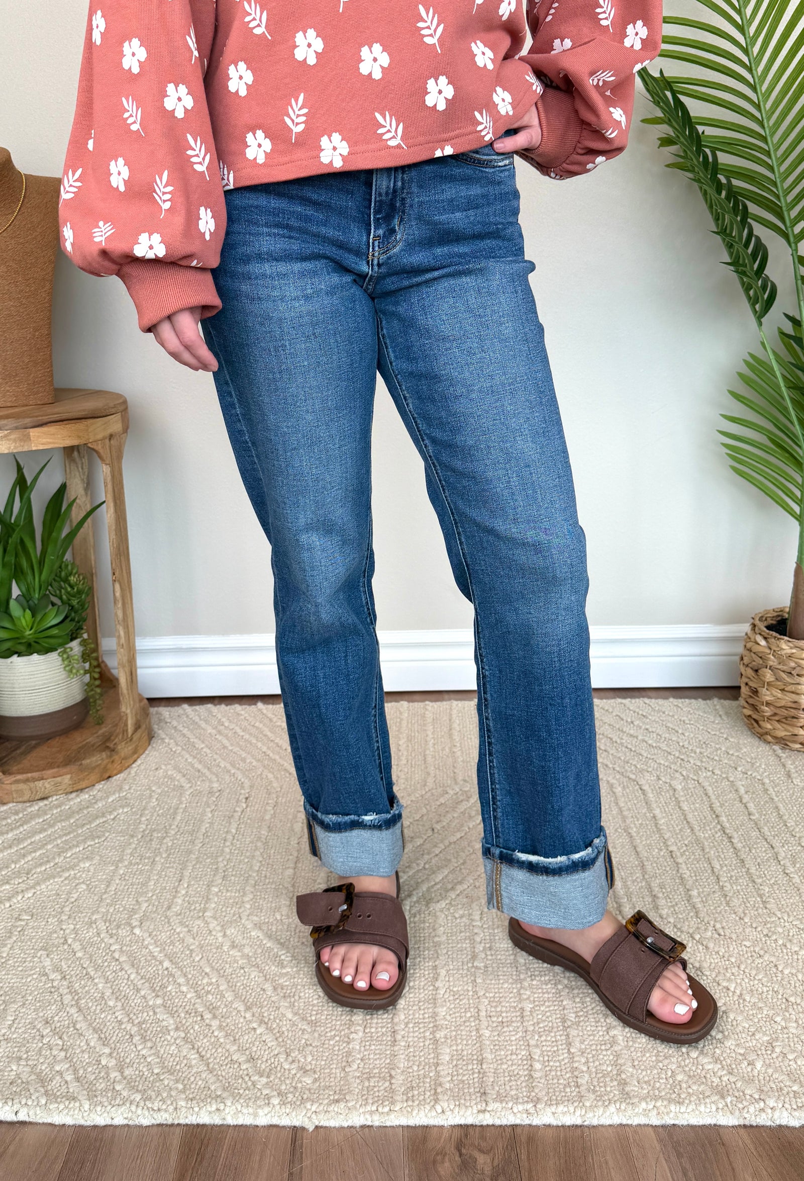 Vervet High Rise Cuffed Straight Jeans