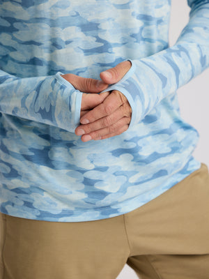 Free Fly Men's Bamboo Lightweight Hoodie | Seasmoke Camo Surf Blue