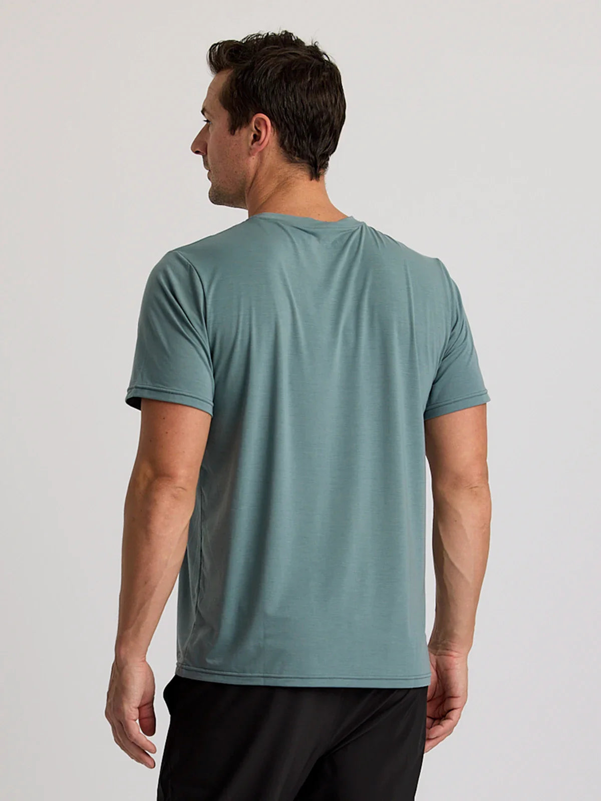 Free Fly Men's Elevate Lightweight Tee | Stormy Sea