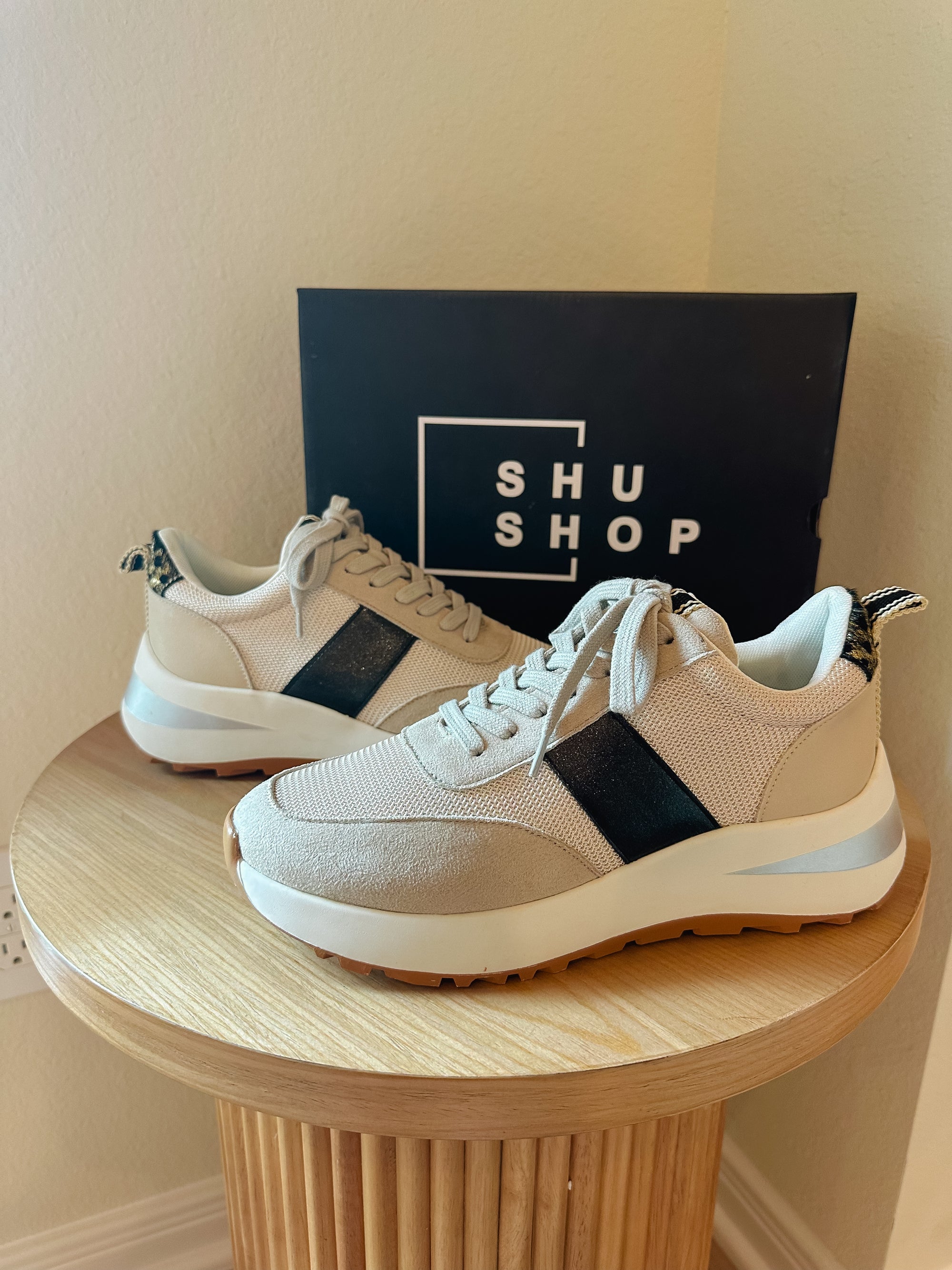 Shu Shop Serafina Sneakers | Gold Black Hair