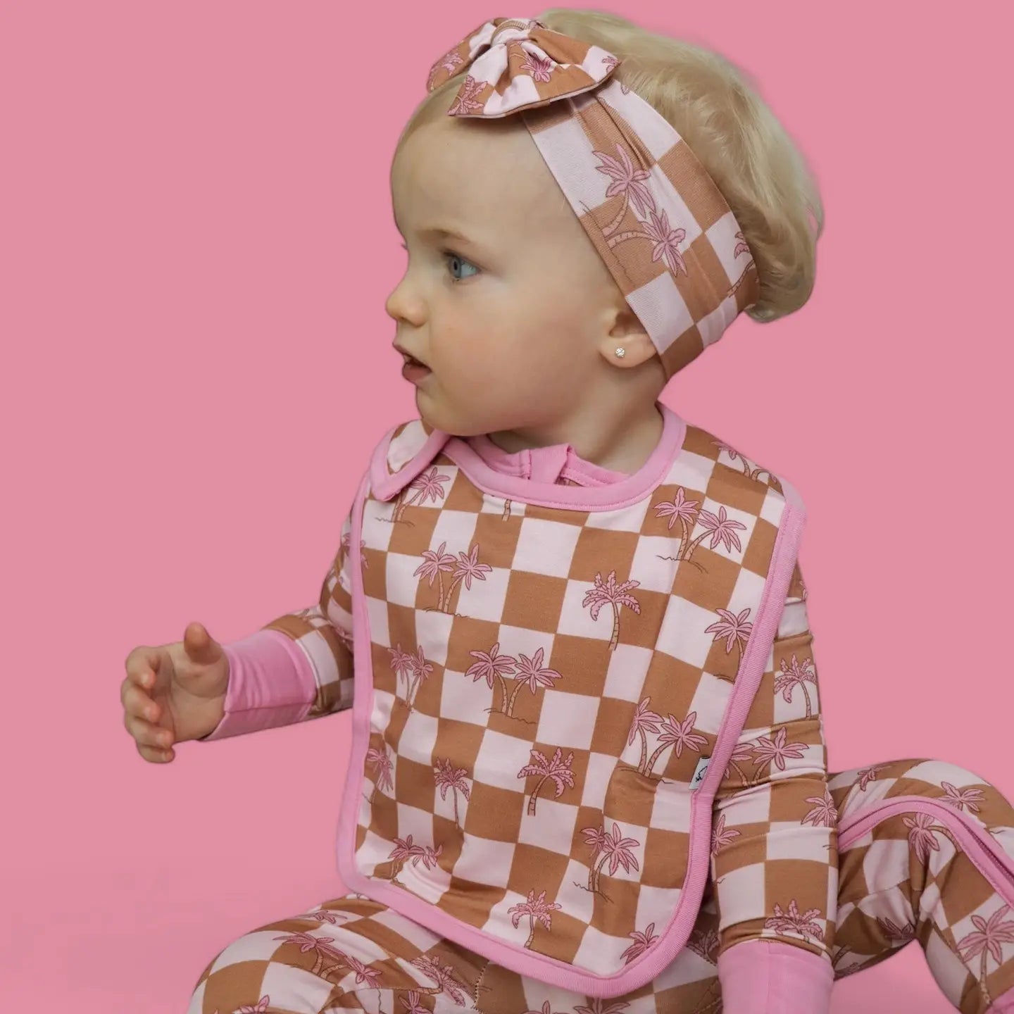 Sunset Beach Checkers Dream Bow - OS