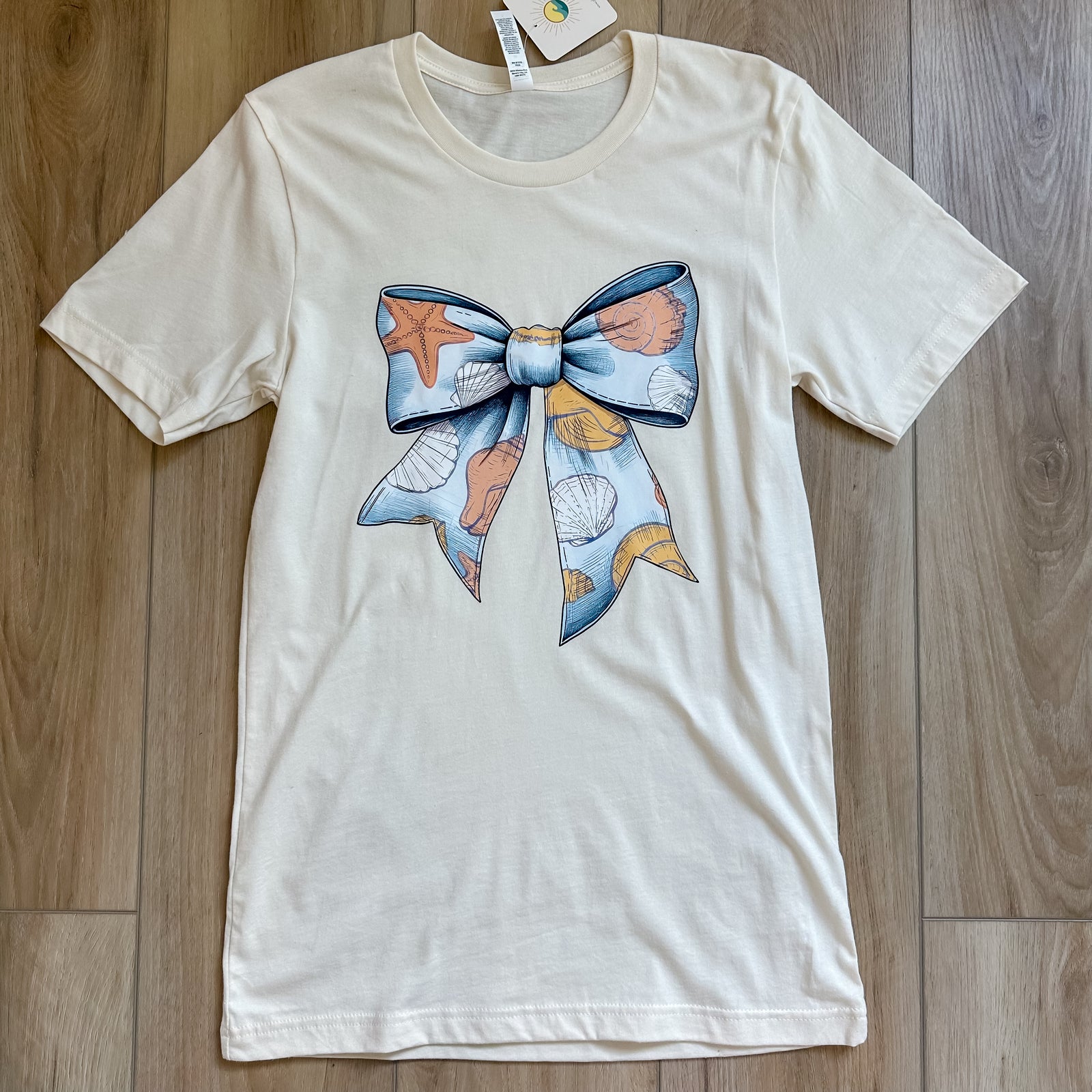 Seashells Bow Tee