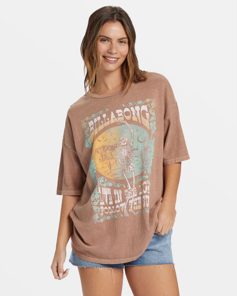 Billabong Walk with me Tee