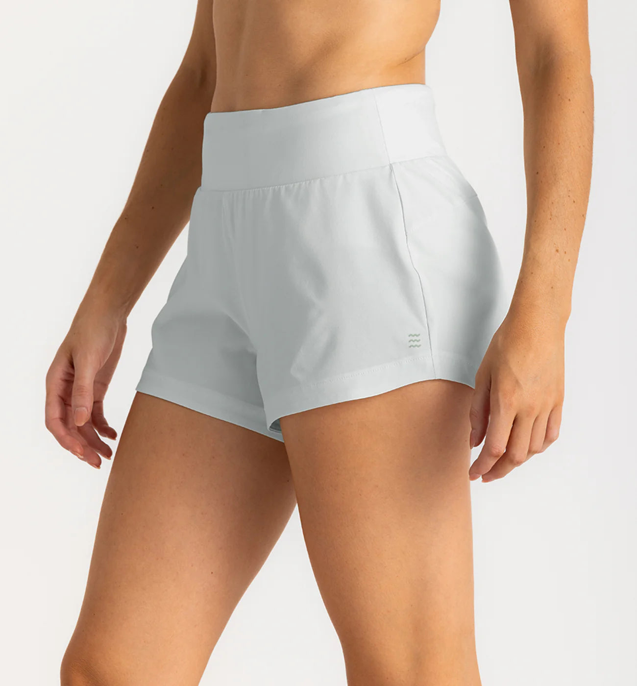 Free Fly Women's Bamboo-Lined Active Breeze Short | 3" | Sky Gray