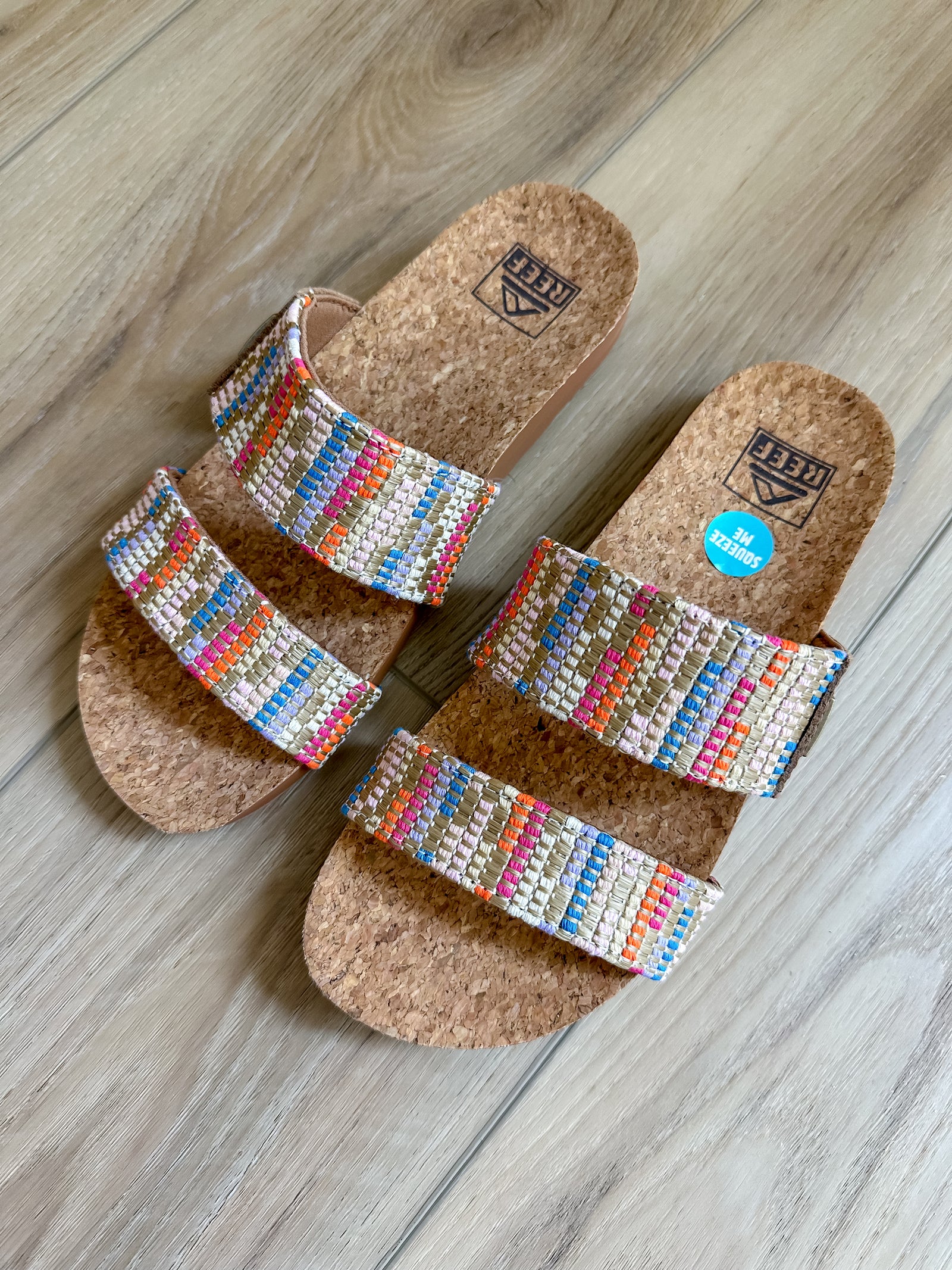 Reef Cushion Vista | Beachy