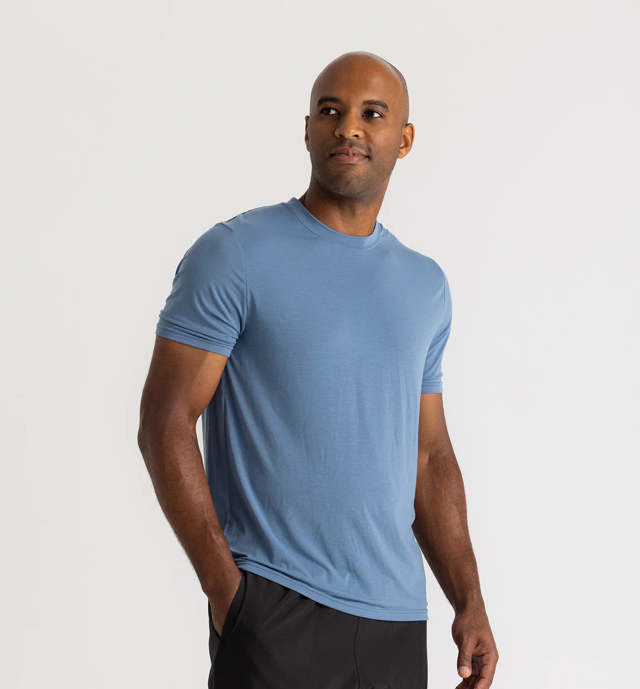 Free Fly Men's Elevate Lightweight Tee | Bluestone