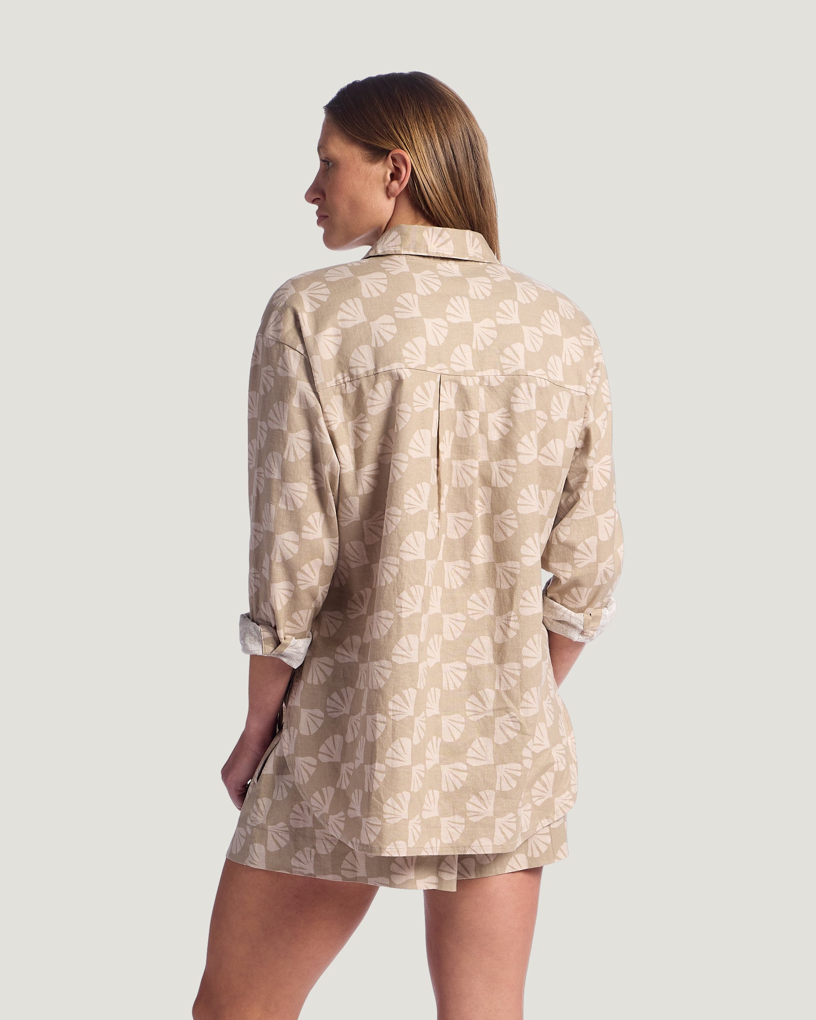 Free Fly Women's Sullivan Shirt | Sea Scallop Print