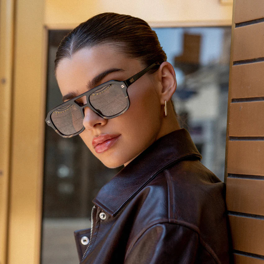 Wear Me Pro Sydney Polarized Sunglasses | Black Mineral / Brown