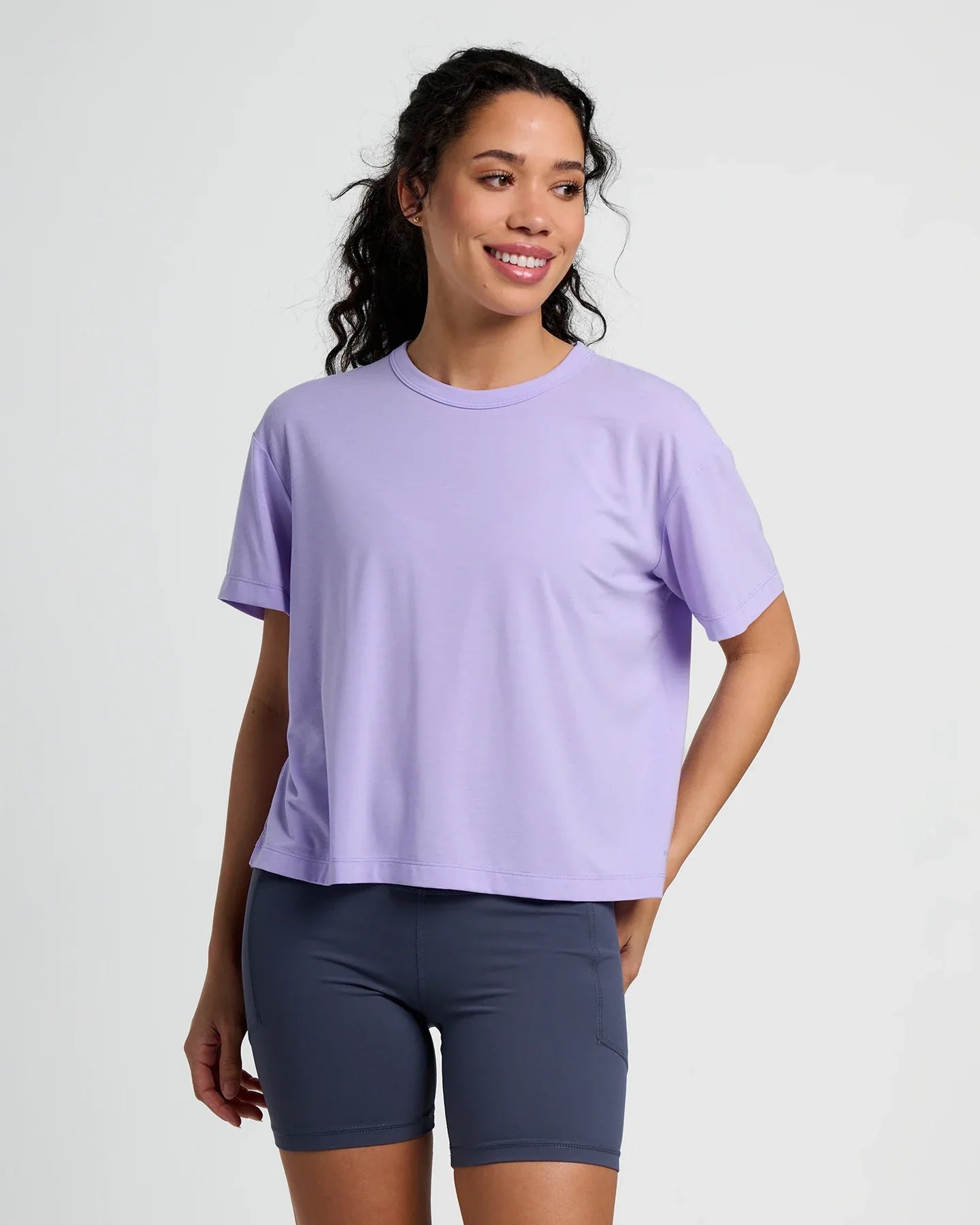 Free Fly Women's Elevate Lightweight Tee | Bright Lavender