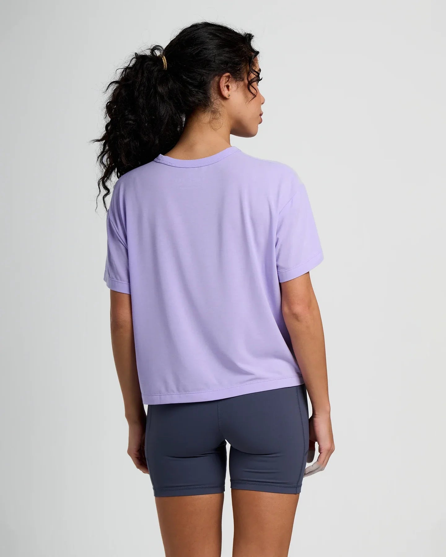 Free Fly Women's Elevate Lightweight Tee | Bright Lavender