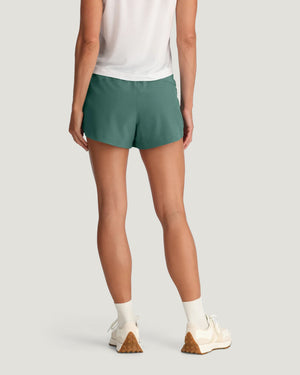 Free Fly Women's Bamboo Lined Active Breeze Short 3" | Sea Pine