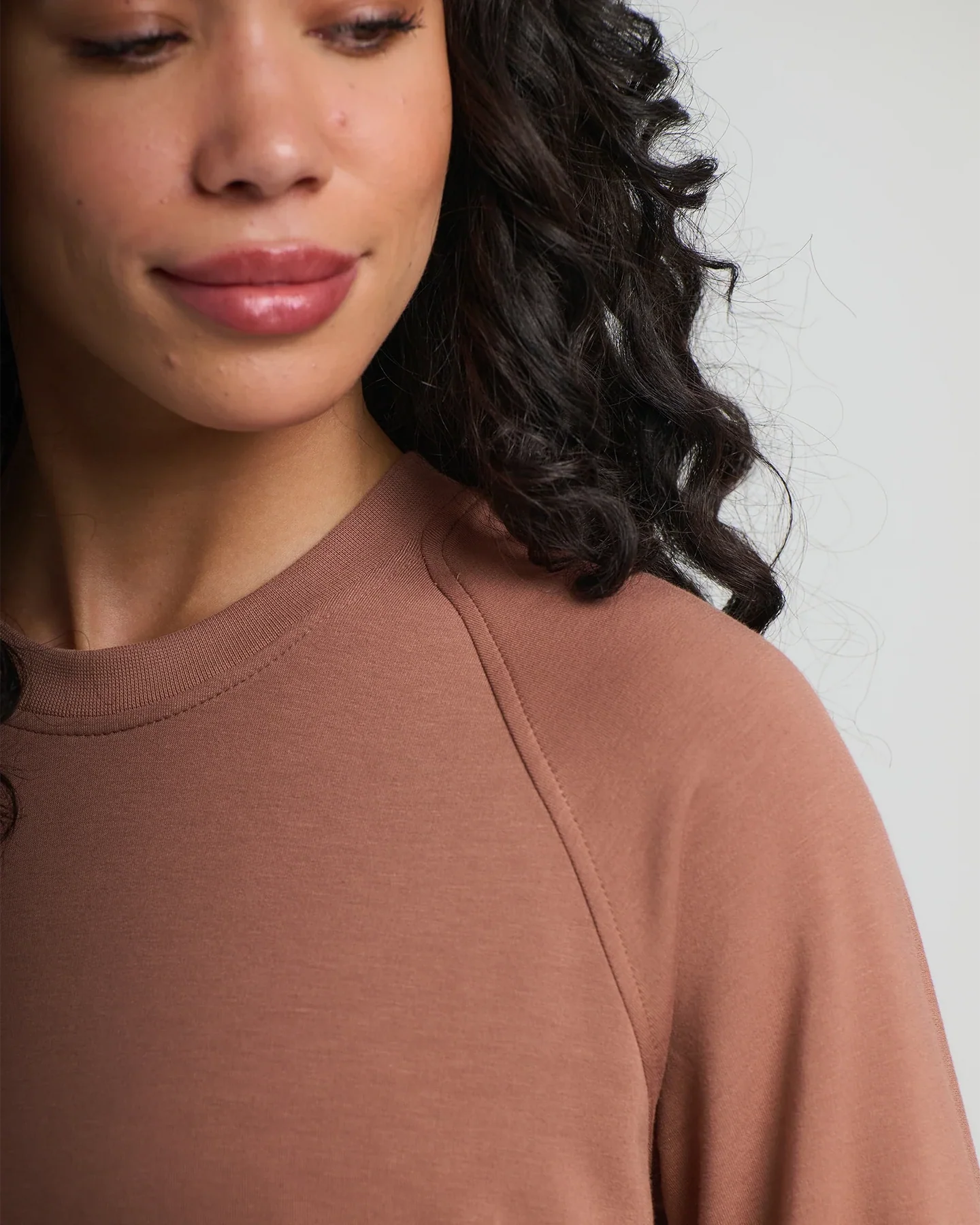 Free Fly Women's Bamboo Lightweight Fleece Crew | Nutmeg