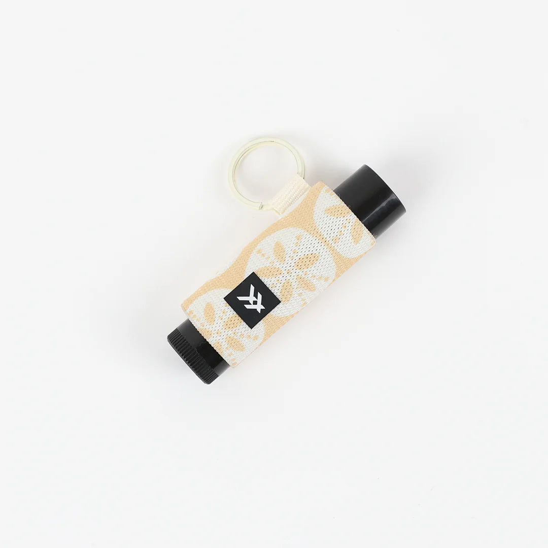 Thread Wallets - Sand Dollar Lip Balm Holder