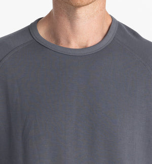 Free Fly Men's Bamboo Lightweight Fleece Crew | Storm Cloud