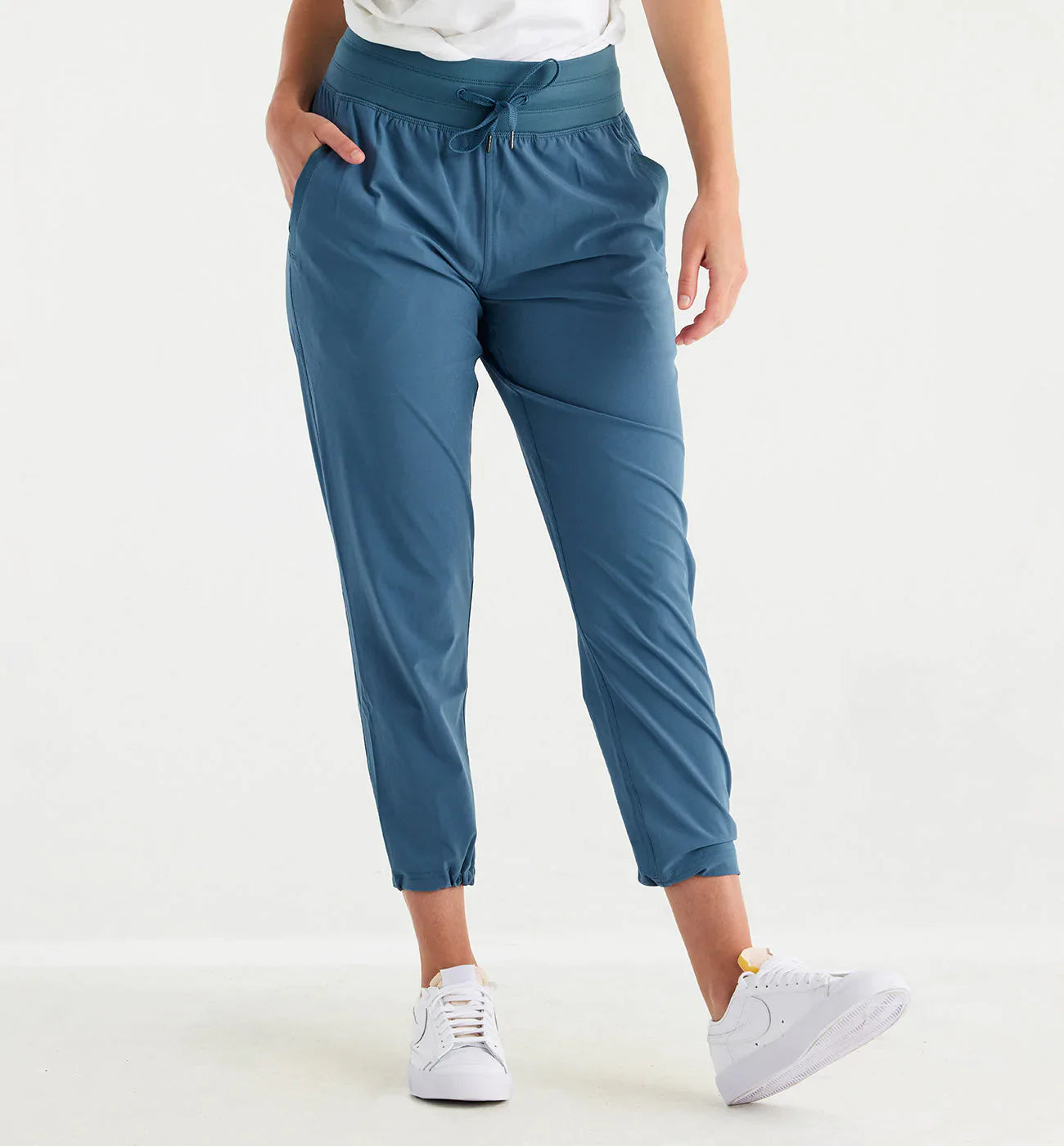 Free Fly Women's Breeze Cropped Pants - Pacific Blue - Southern Sol