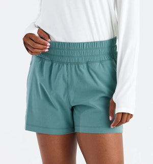 Free Fly Women's Pull On Breeze Shorts | Sable Green