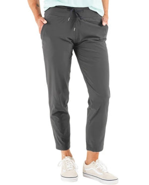 Free Fly Women's Breeze Cropped Pants - Graphite
