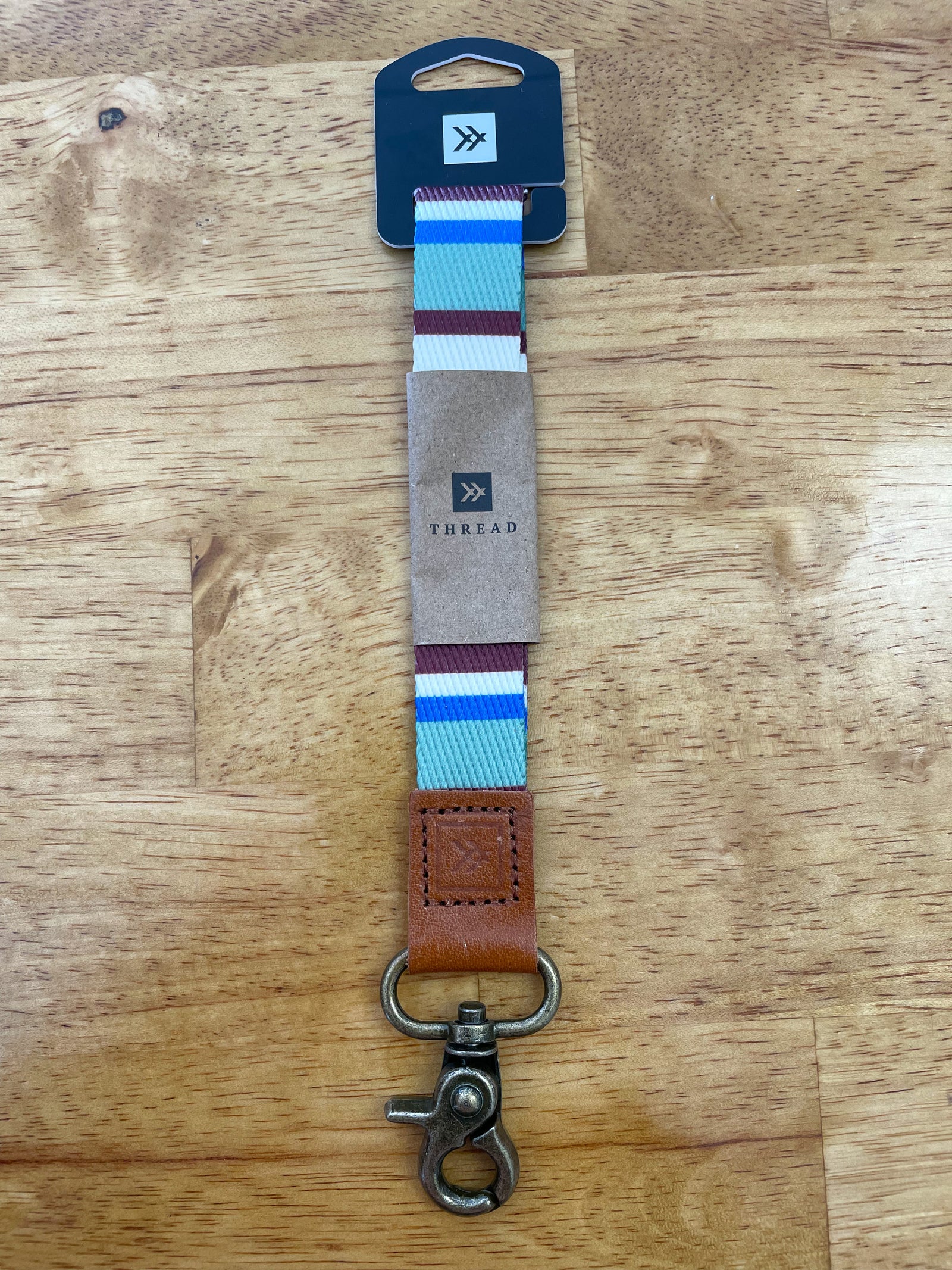Thread Wallets Benny Wrist Lanyard