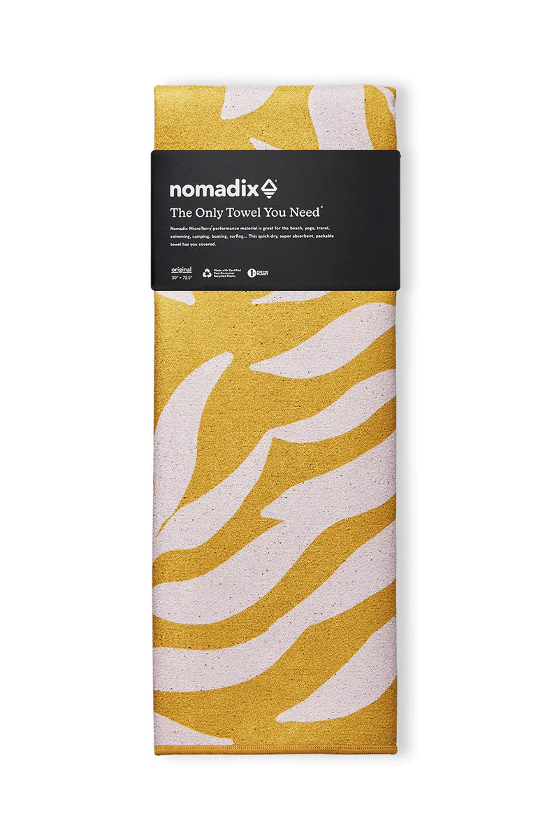 The Original Nomadix Towel - Leaf Me Alone